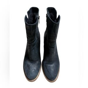 Ross and Snow Dark navy camo sheen sheerling lined waterproof heeled booties